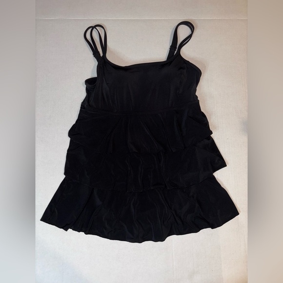 Great Lengths black Tier Swim Dress Size 12 one piece ruffle Swimsuit - Picture 1 of 11